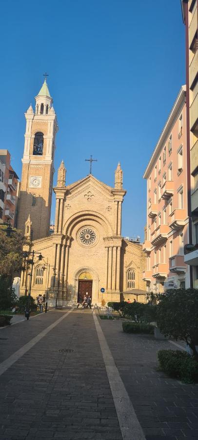 Terrazze Caracciolo Acomodação com café da manhã Pescara Exterior foto